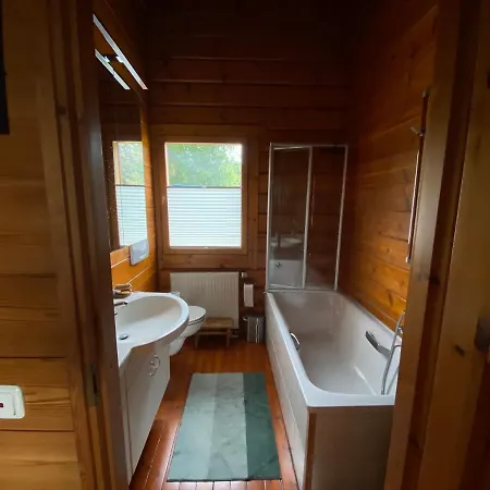 Norwegisches Blockhaus Mit Gartensauna بيت للعطل *