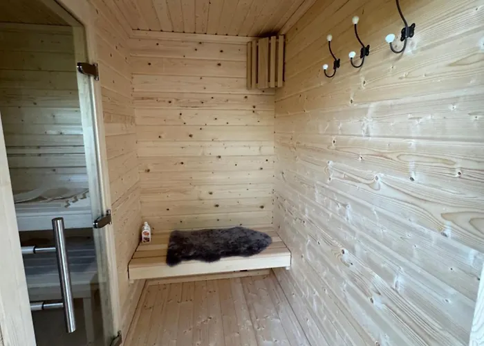 Norwegisches Blockhaus Mit Gartensauna Feriehus Bad Muenstereifel